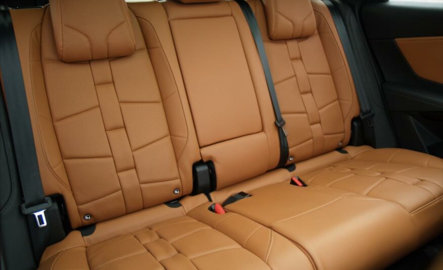 DS Automobiles DS7 Crossback