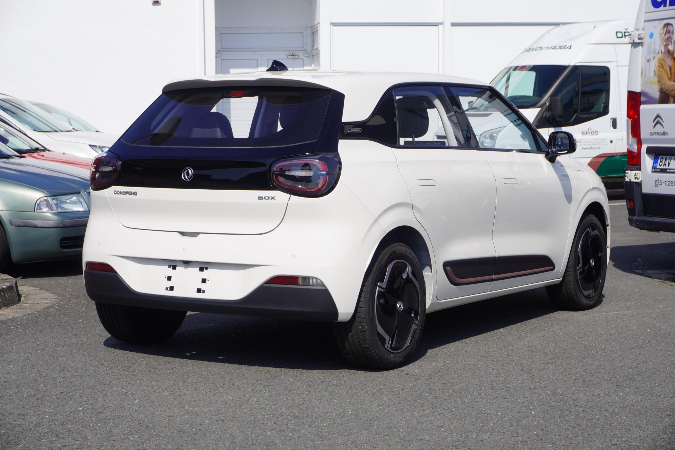 Dongfeng Box