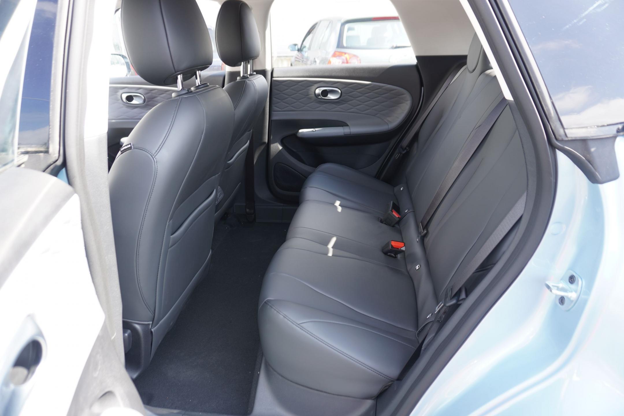 Dongfeng Box