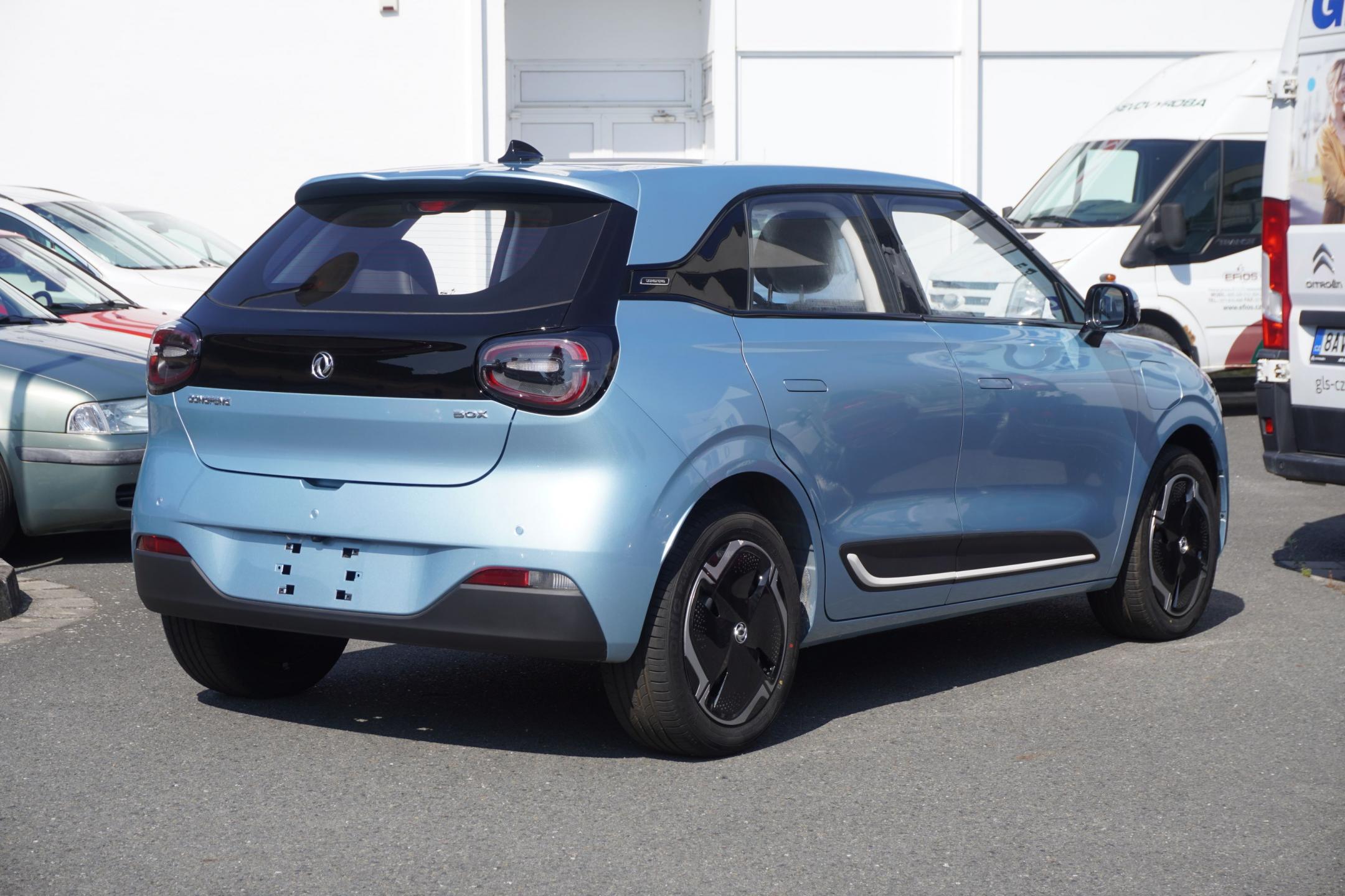 Dongfeng Box
