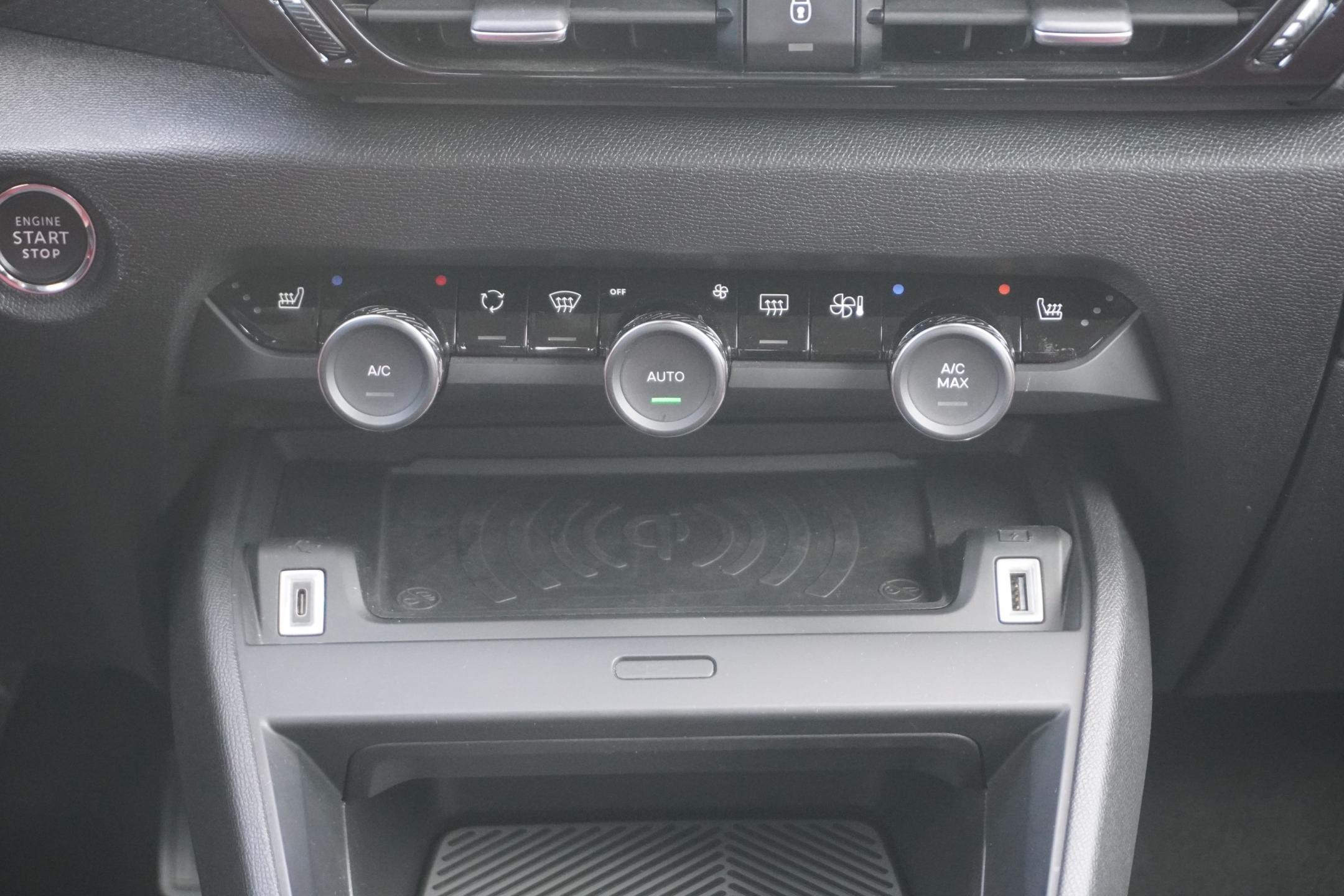Citroën ë-C4 X